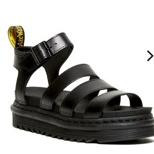 NWT Dr. Martens Women's Blaire Brando Fisherman Sandal Size 8